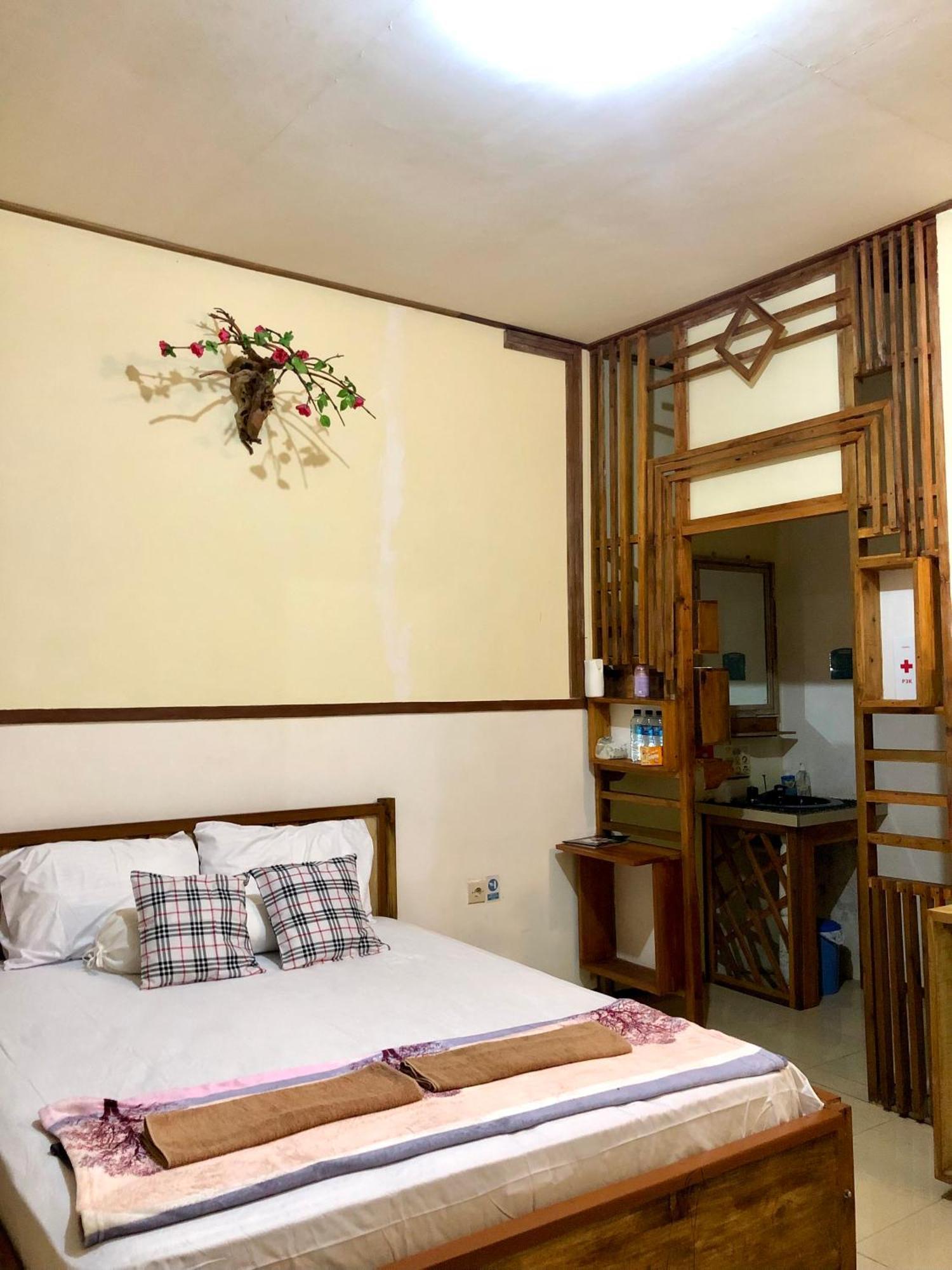 Berliant Homestay Jambu  Exterior photo